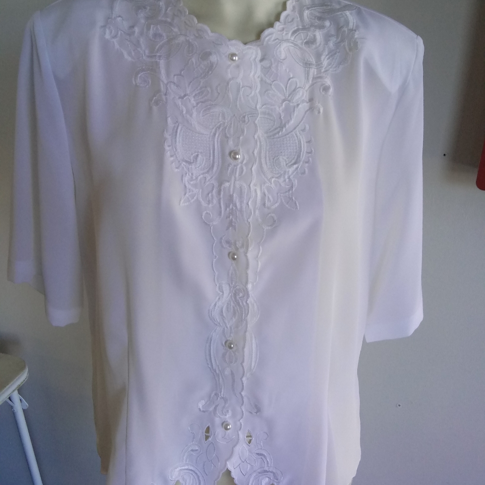 Women's blouse